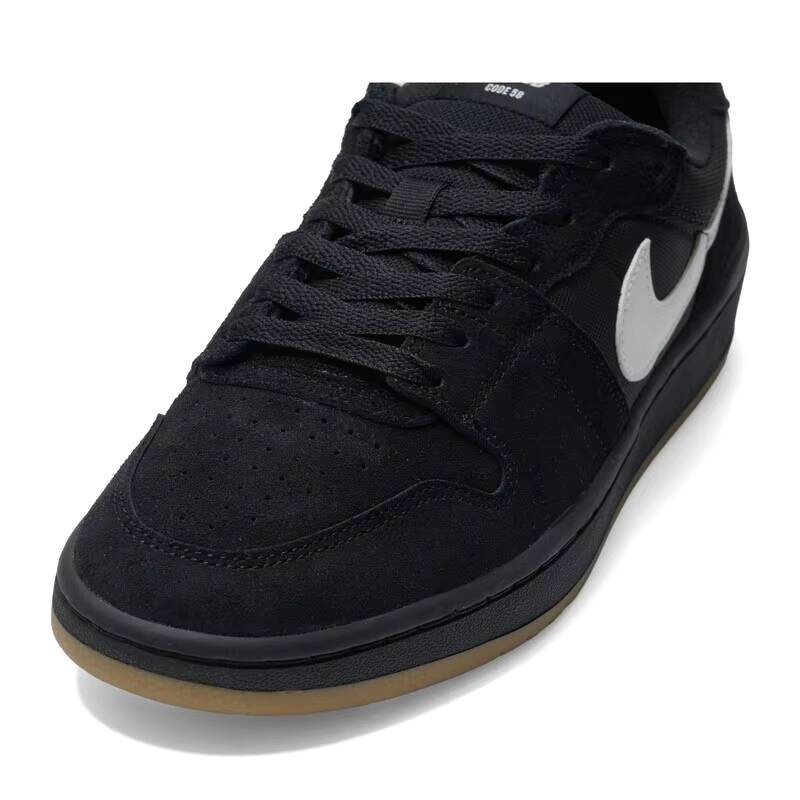 ナイキ クラシック レザー ロートップ スケート シューズ  - Street Fashion Nike のレビューと価格