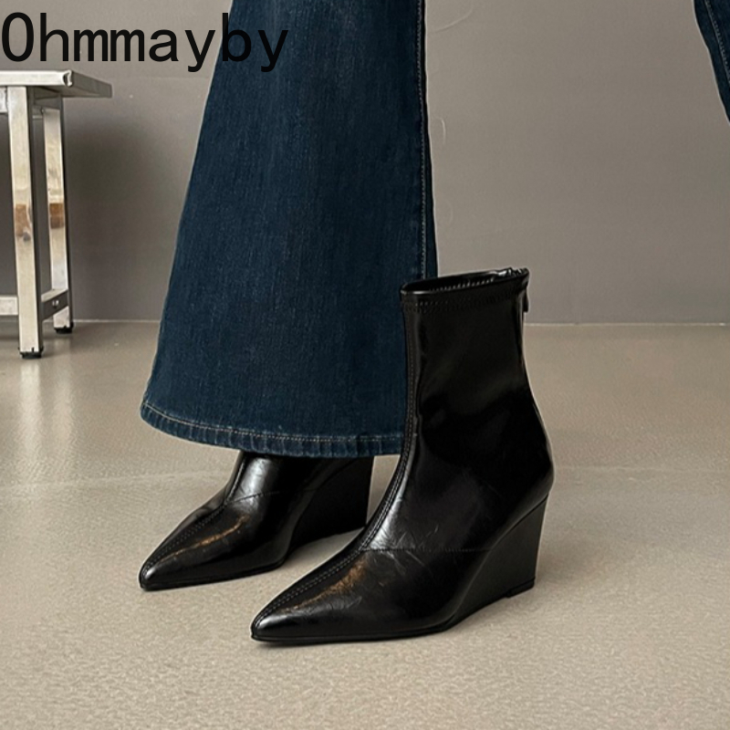 秋冬ヴィンテージウェゲスヒール女性アンクルブーツファッション - Street Fashion Female のレビューと価格